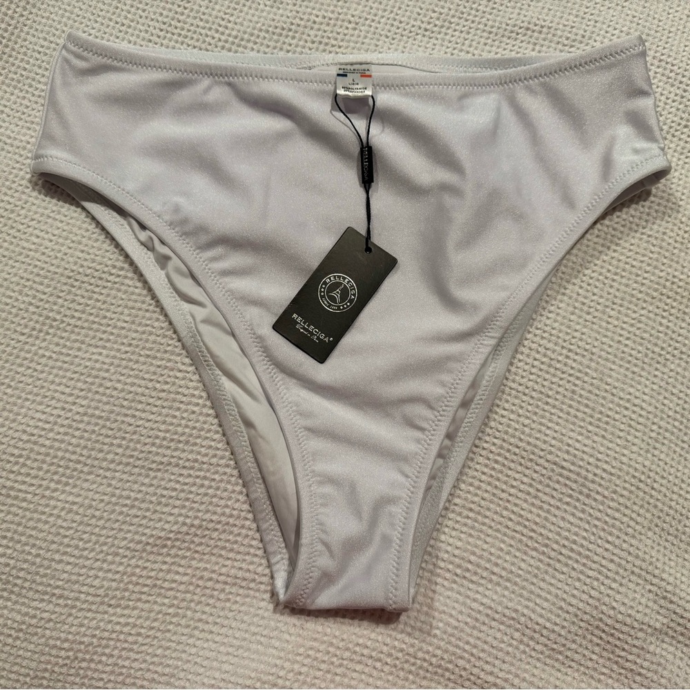 Bikini Bottom Belleciga Talla L with Tag